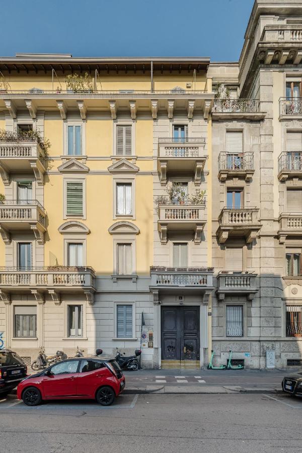 Casa Unica Milano - Elegant Apartment With Balcony - Centrale 1 Bagian luar foto